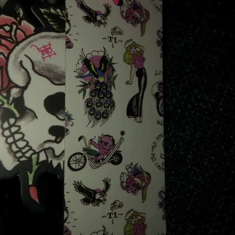 🖤 Ed Hardy Skull & Tattoo Print - 4 piece bathroom towel set